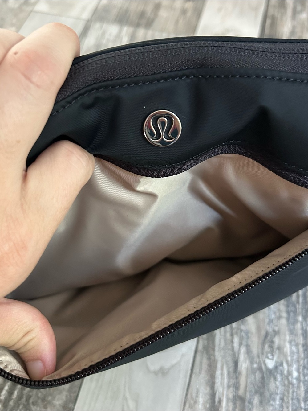 lululemon athletica cross body diaper bag with changing pad - Picture 2 of 5